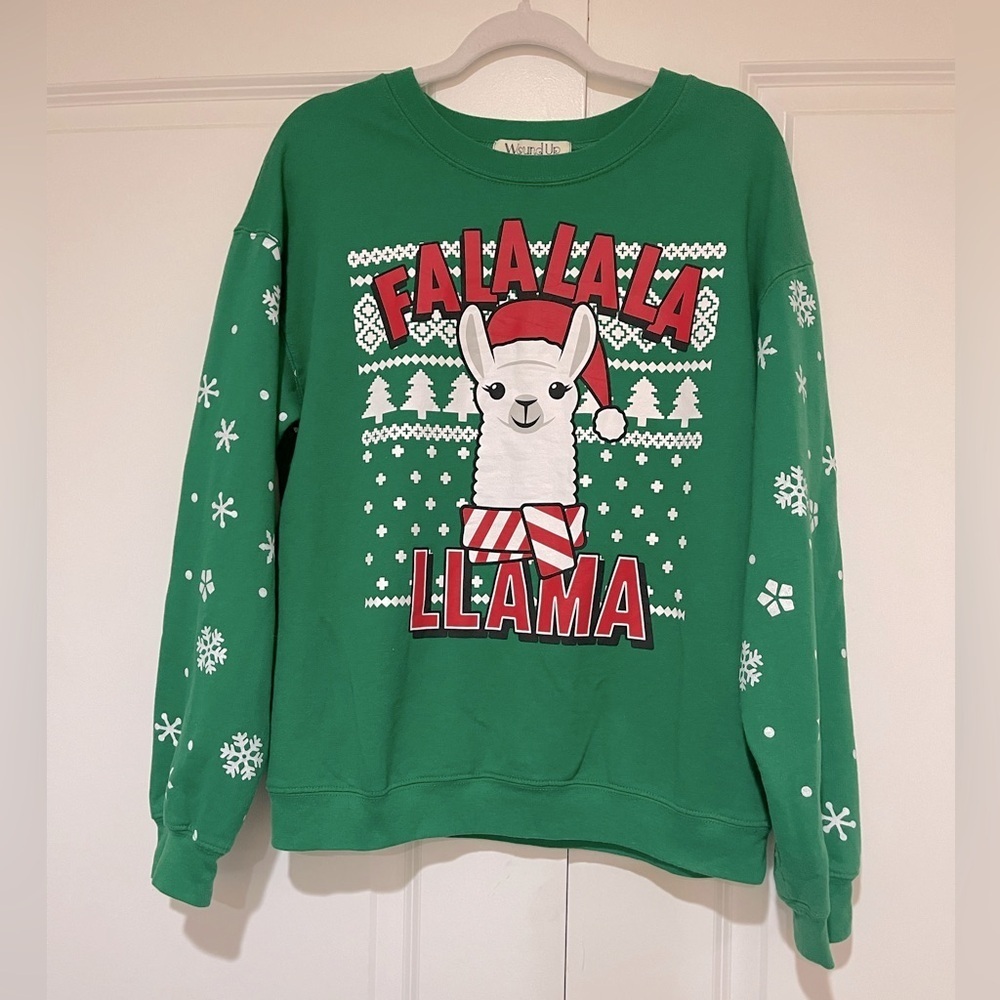 Wound up Christmas sweatshirt, size L like new never worn